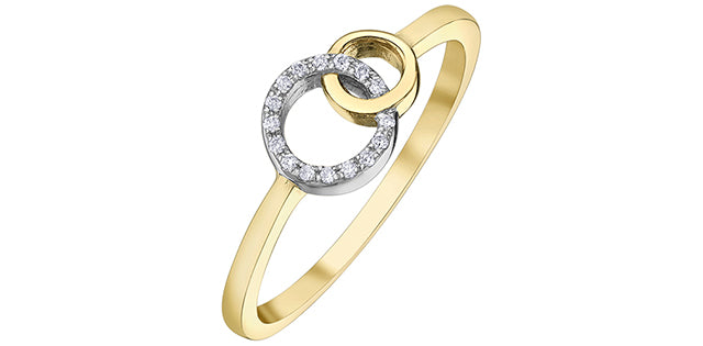 Ladies 10 Karat Gold Double Circle Diamond Ring (0.04CT TDW)
